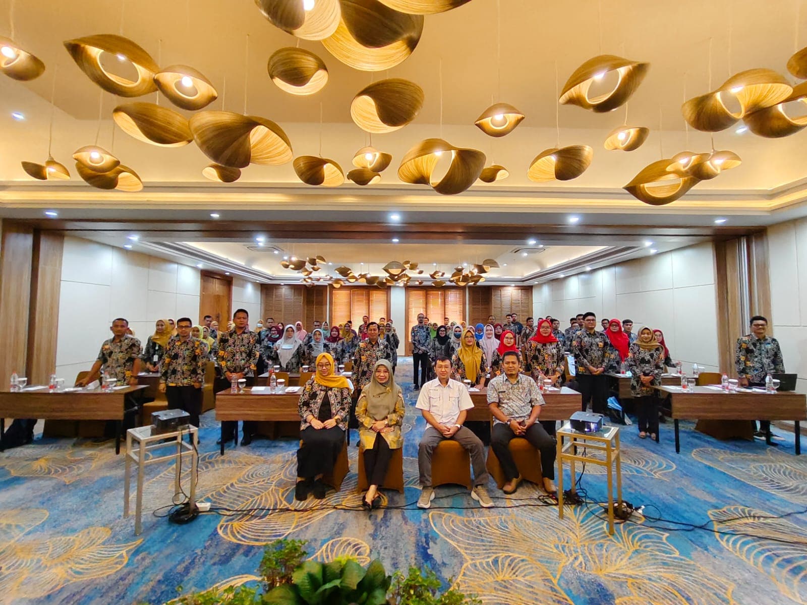 EVALUASI PENGGUNAAN OBAT RASIONAL (POR) TINGKAT PUSKESMAS