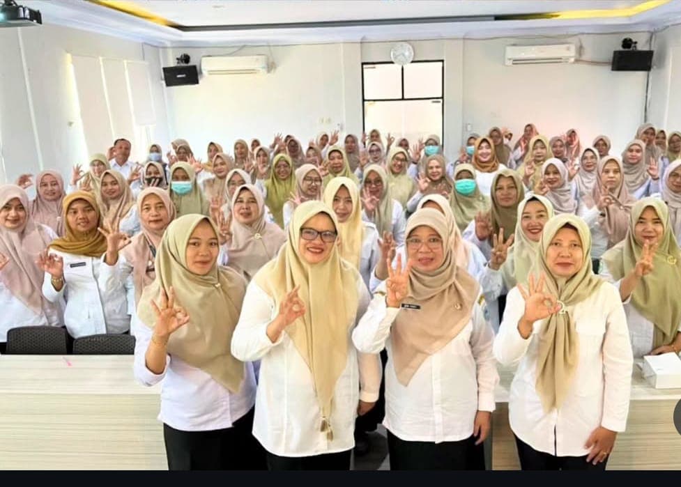 RAPAT CAPAIAN STANDAR PELAYANAN MINIMAL (SPM) PELAYANAN KESEHATAN ORANG DENGAN RESIKO TERINVEKSI HIV
