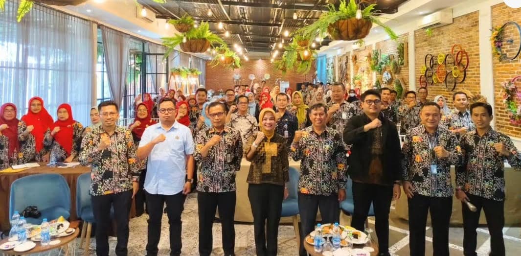 EVALUASI TATA KELOLA MANAJEMEN SARANA PRASARANA DAN ALAT KESEHATAN