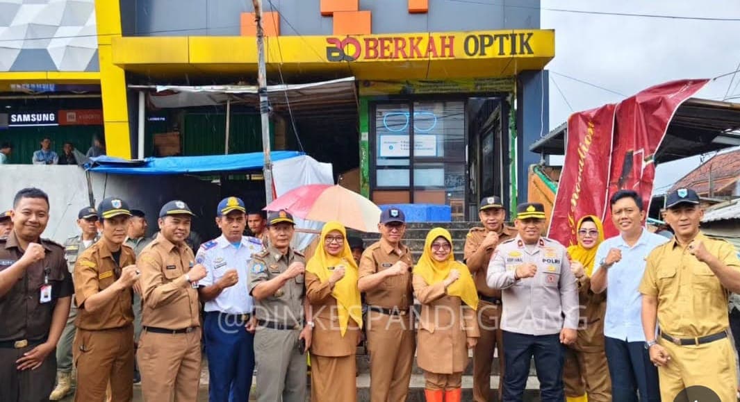 BUPATI PANDEGLANG DAN FORKOPIMDA SIDAK PASAR PANTAU HARGA PANGAN DAN KEAMANAN TAKZIL RAMADHAN