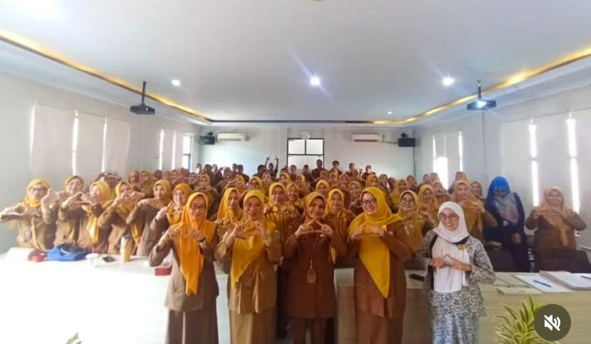 RAPAT PERSIAPAN PELAKSANAAN DETEKSI DINI KANKER LEHER RAHIM DENGAN METODE DNA-HPV CO